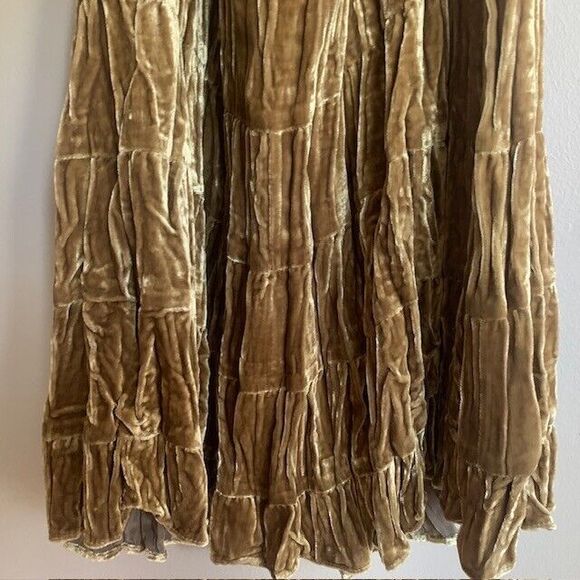 CACHE Crushed Velvet Tiered Ruffle Skirt Gold Womens Size 8 Whimsy Goth - Picture 7 of 15